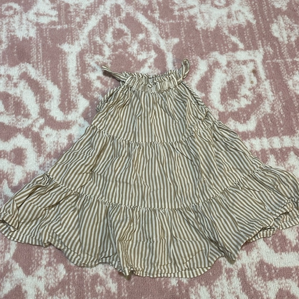 🧡 3 For $12 Bundle Sale 🧡 EUC - Old Navy Tiered Swing Dress